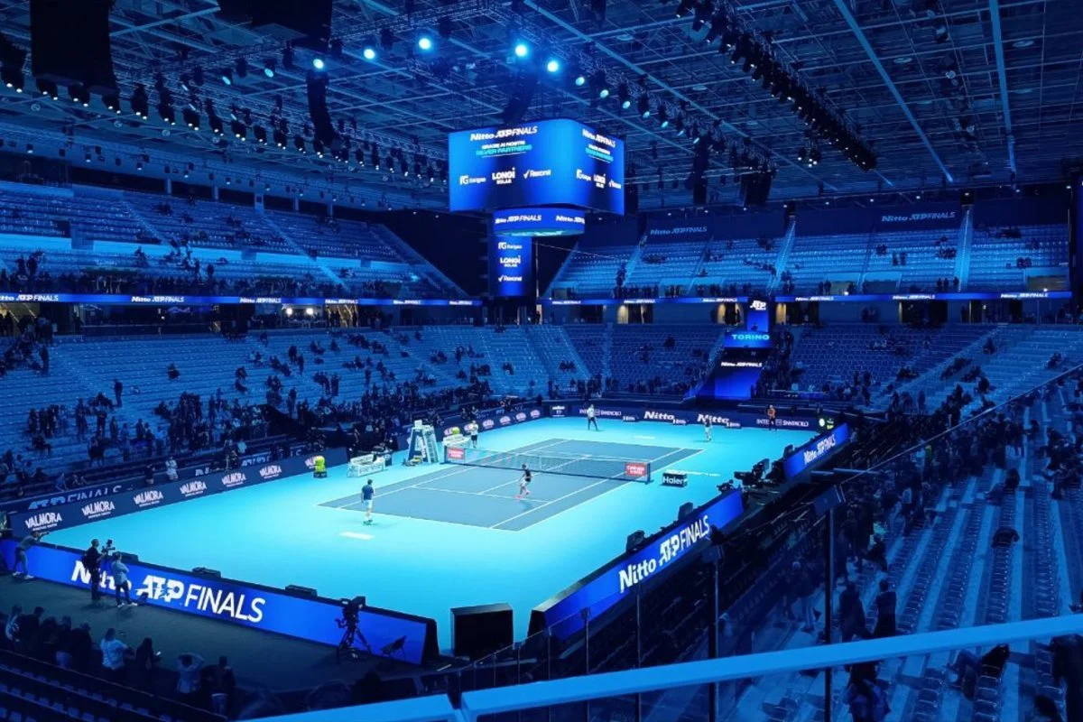 1,000 m² Arena LED Display for Tennis Event | VisionReal